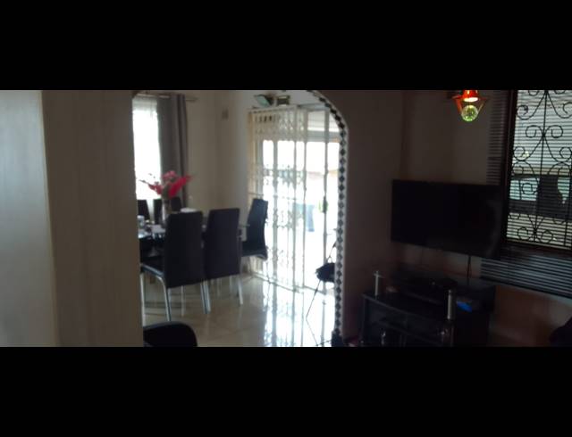 3 BEDROOM HOUSE FOR SALE IN BONELA